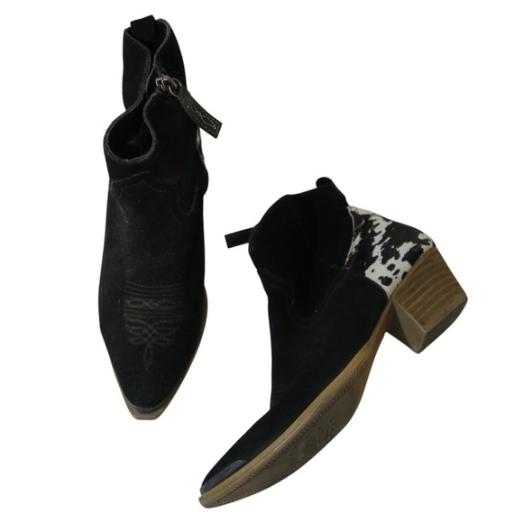 Dingo Buck the Rules Leather Ankle Boots Pieced Fur Suede Snip Toe Country Comfy - Picture 1 of 14